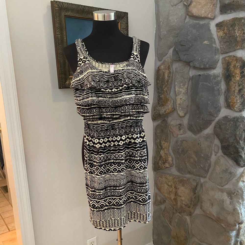 Xhilaration Sleeveless Dress